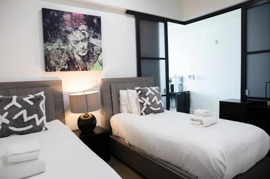 Dharma Home Suites Хобокен Экстерьер фото