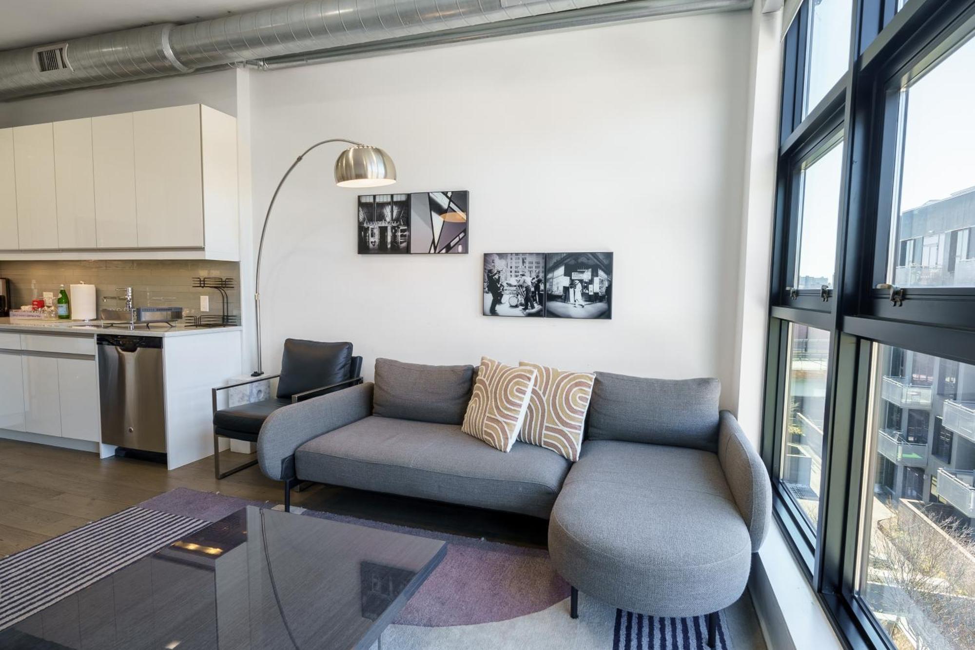 Dharma Home Suites Хобокен Экстерьер фото